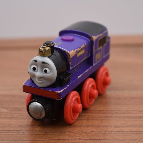 Charlie 14 Purple Y4402 Thomas and Friends Wooden Trains Engines Magnetic 2012 - Picture 3 of 6